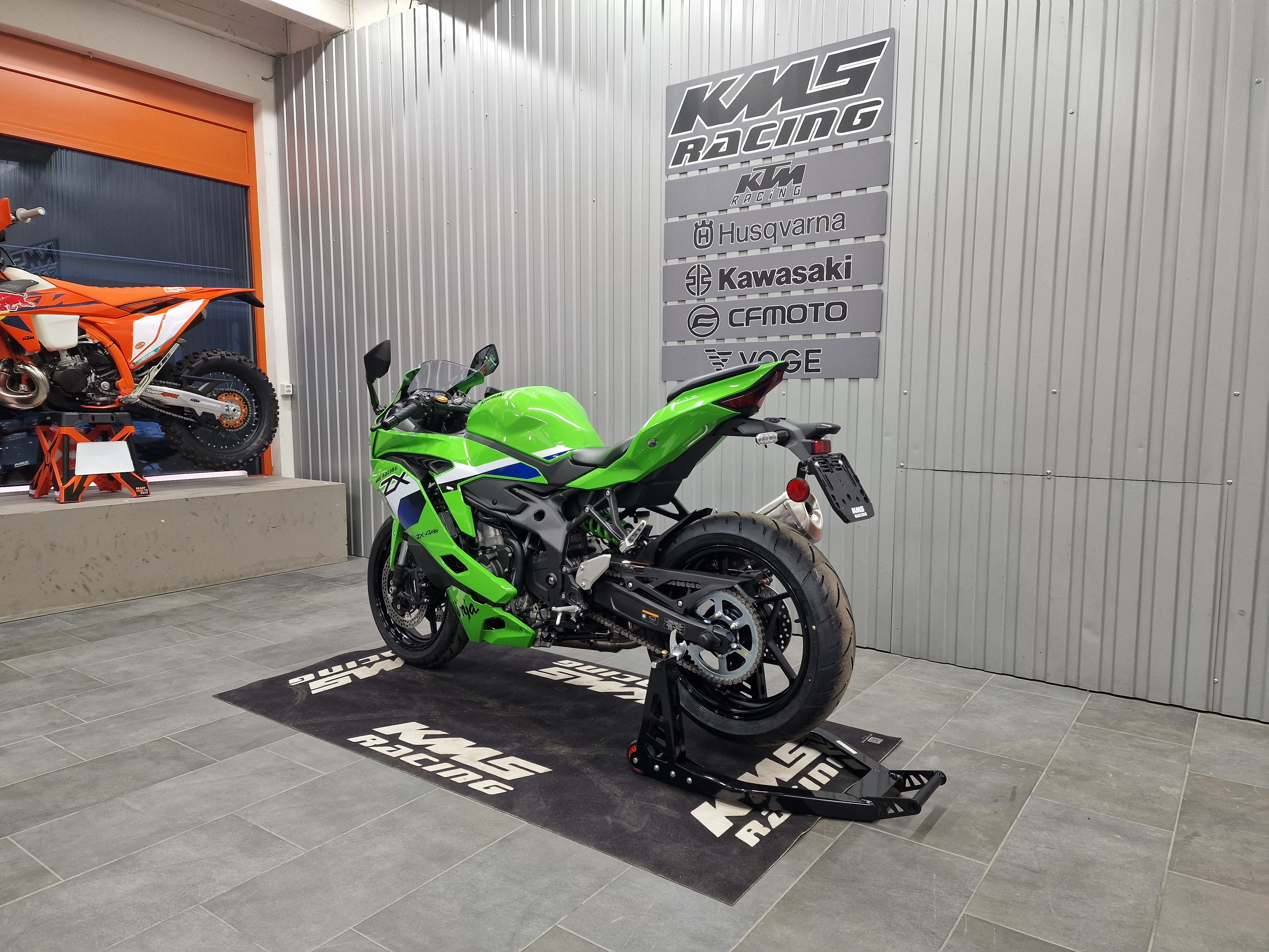 KAWASAKI NINJA ZX-4R - Occasionen kaufen | AutoScout24