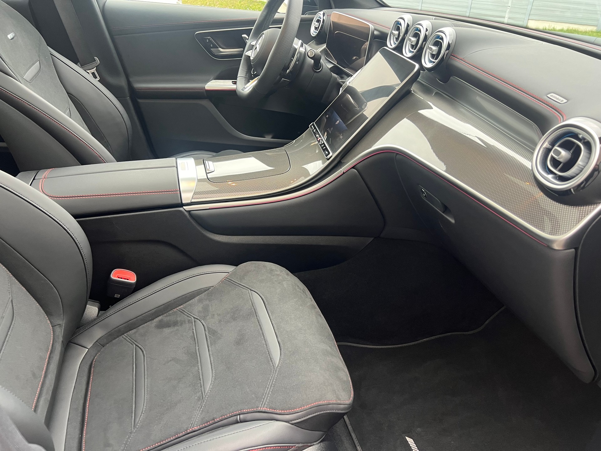 MERCEDES-BENZ GLC 43 AMG Executive Edition 4Matic 9G-Tronic-image-9