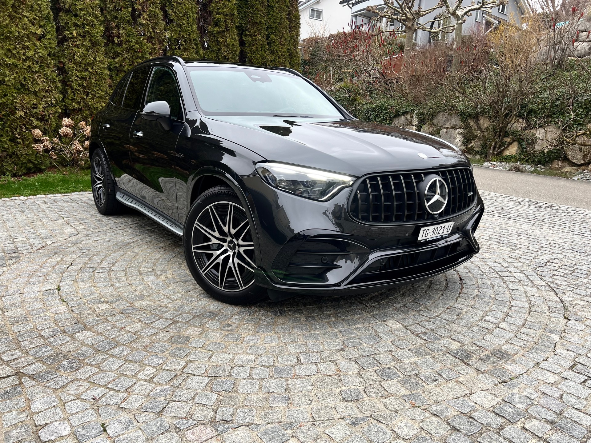 MERCEDES-BENZ GLC 43 AMG Executive Edition 4Matic 9G-Tronic-image-4