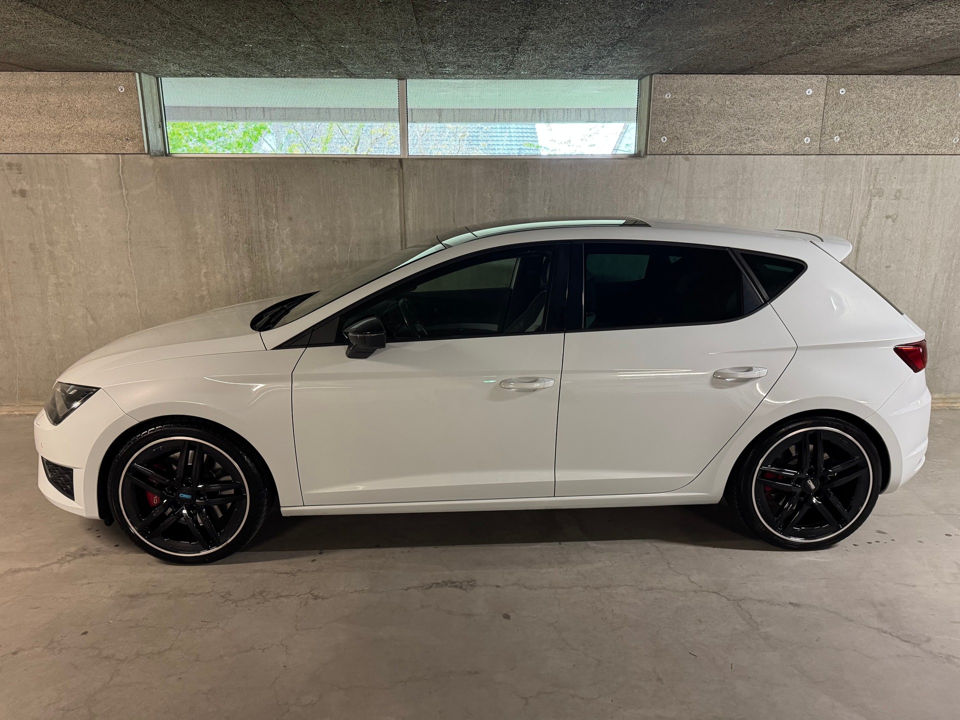 SEAT Leon 2.0 TSI Cupra 280 DSG-showroom-element-1
