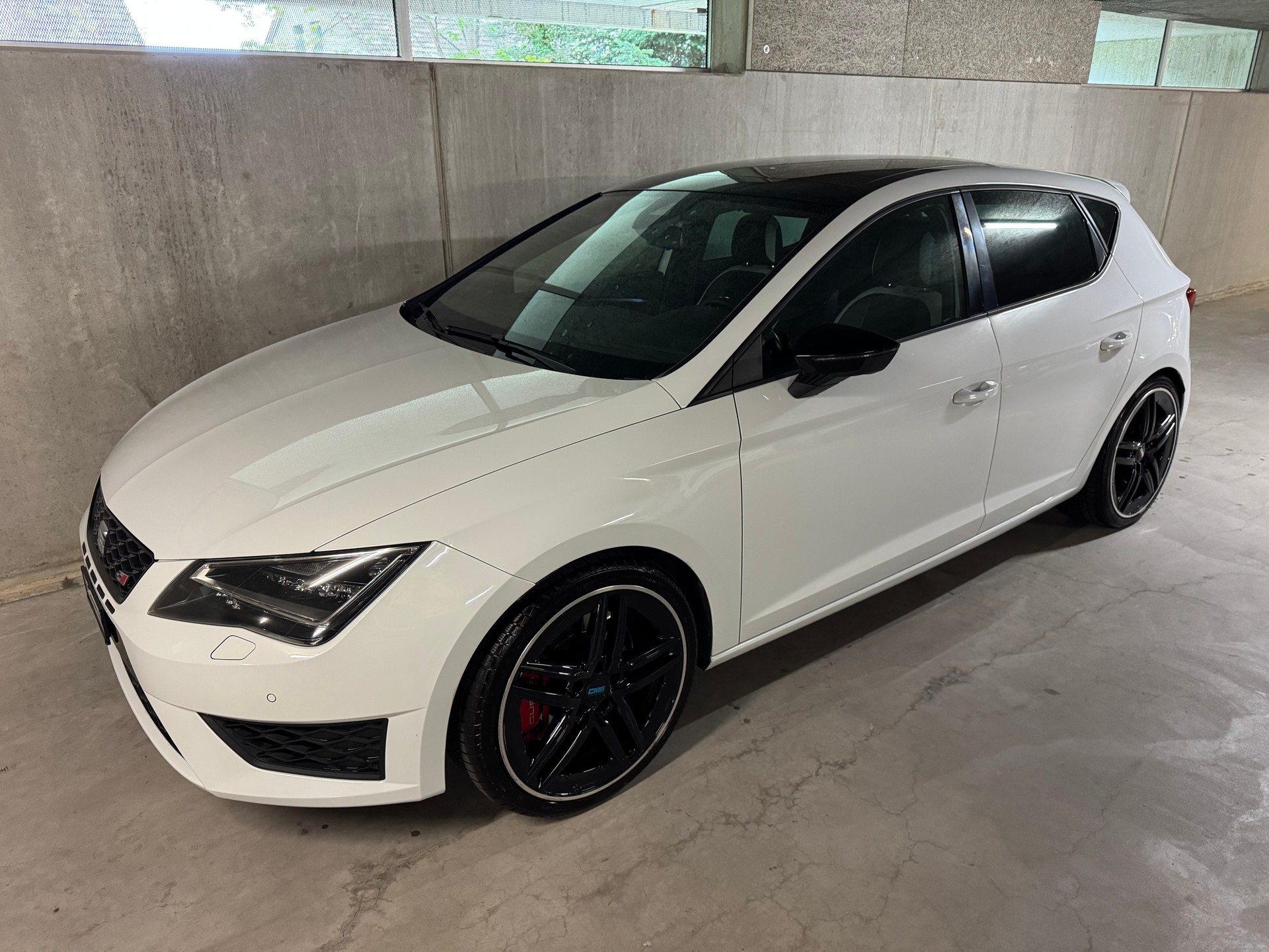 SEAT Leon 2.0 TSI Cupra 280 DSG