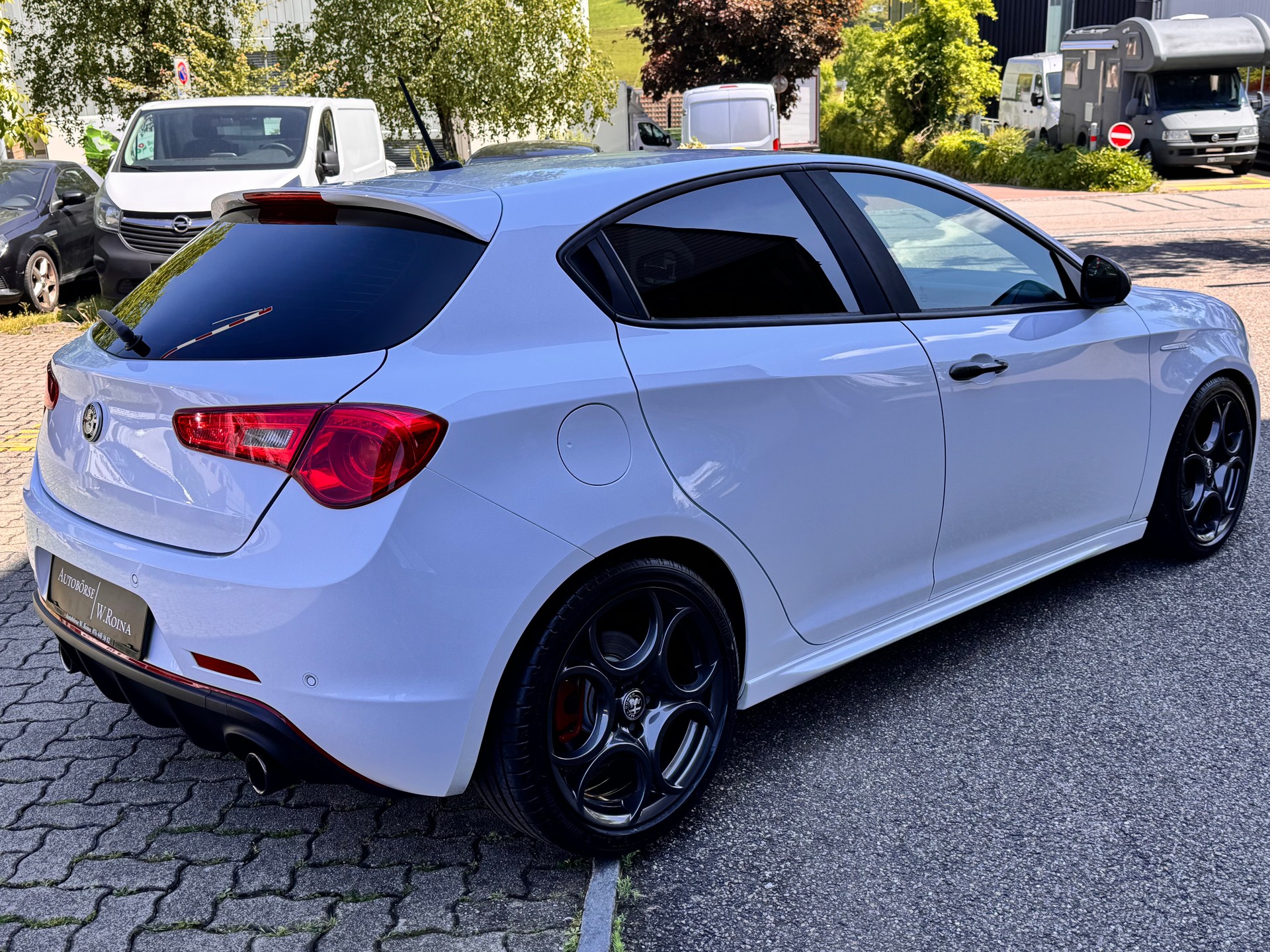 ALFA ROMEO Giulietta 1750 TBi Veloce TCT-showroom-element-2