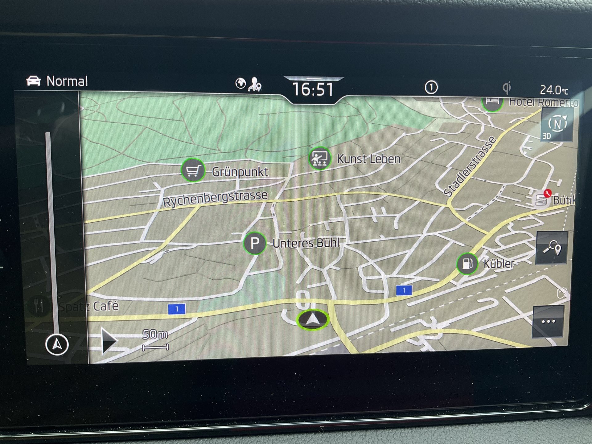 SKODA KODIAQ RS 4x4 *** Topausstattung mit nur 7'900km !! ***-image-13