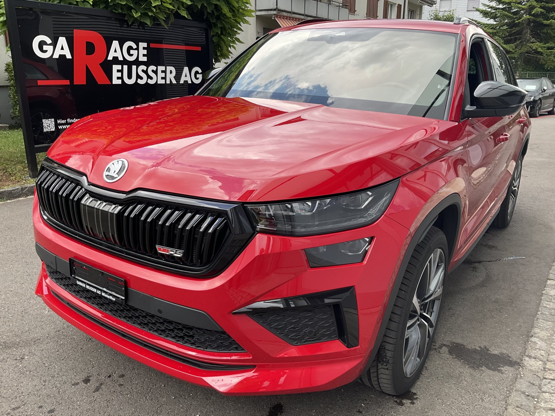 SKODA KODIAQ RS 4x4 *** Topausstattung mit nur 7'900km !! ***