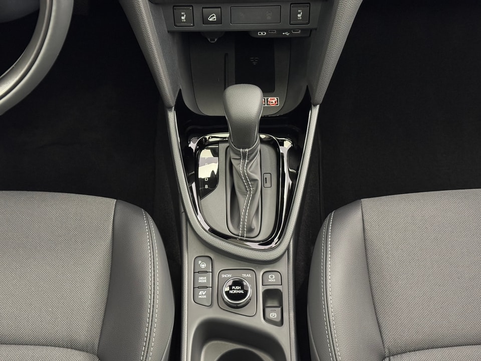 Yaris Cross Hybrid 1.5 Premium AWD-i