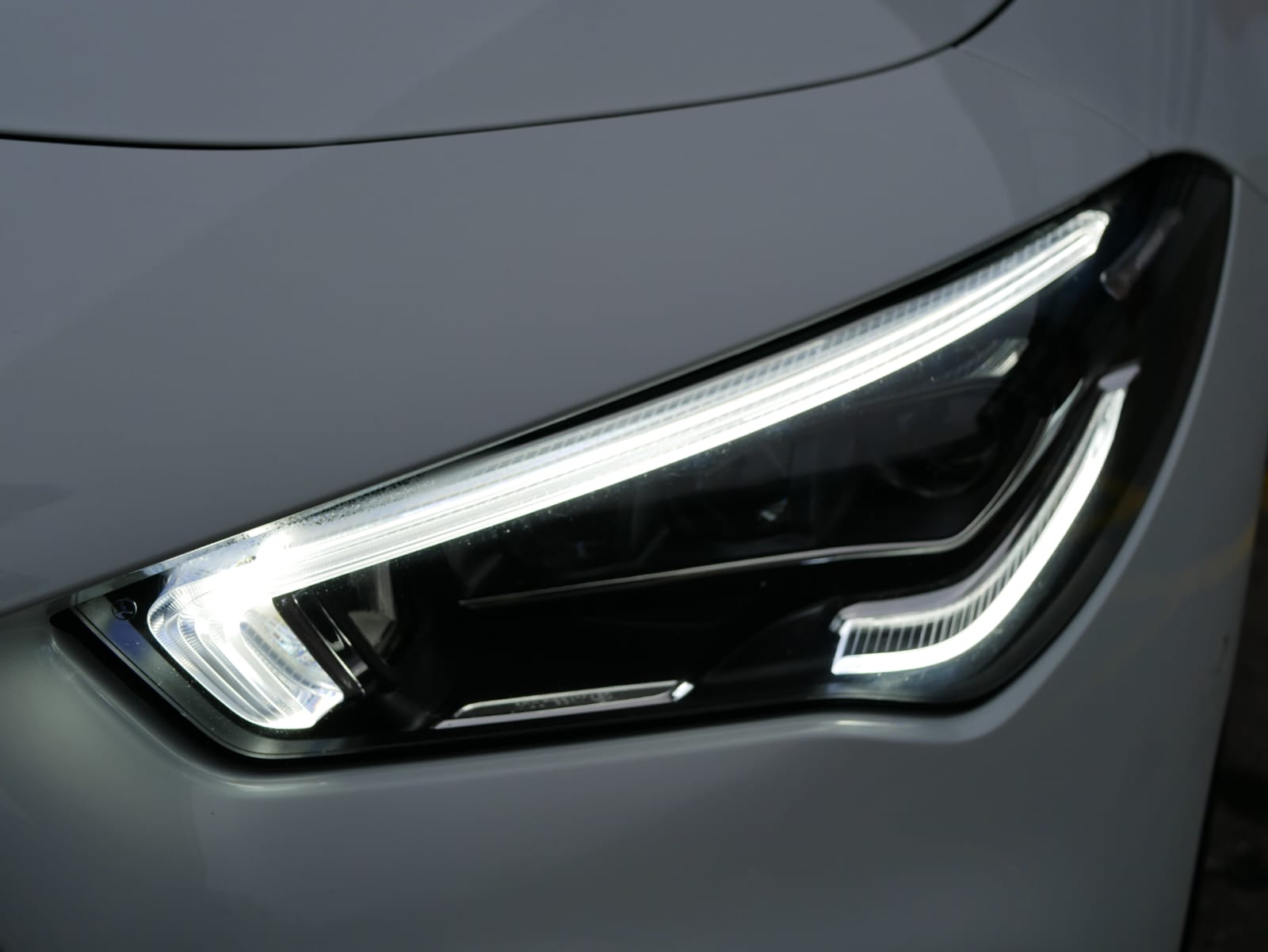 MERCEDES-BENZ CLA Shooting Brake 35 AMG 4Matic 7G-DCT-image-29