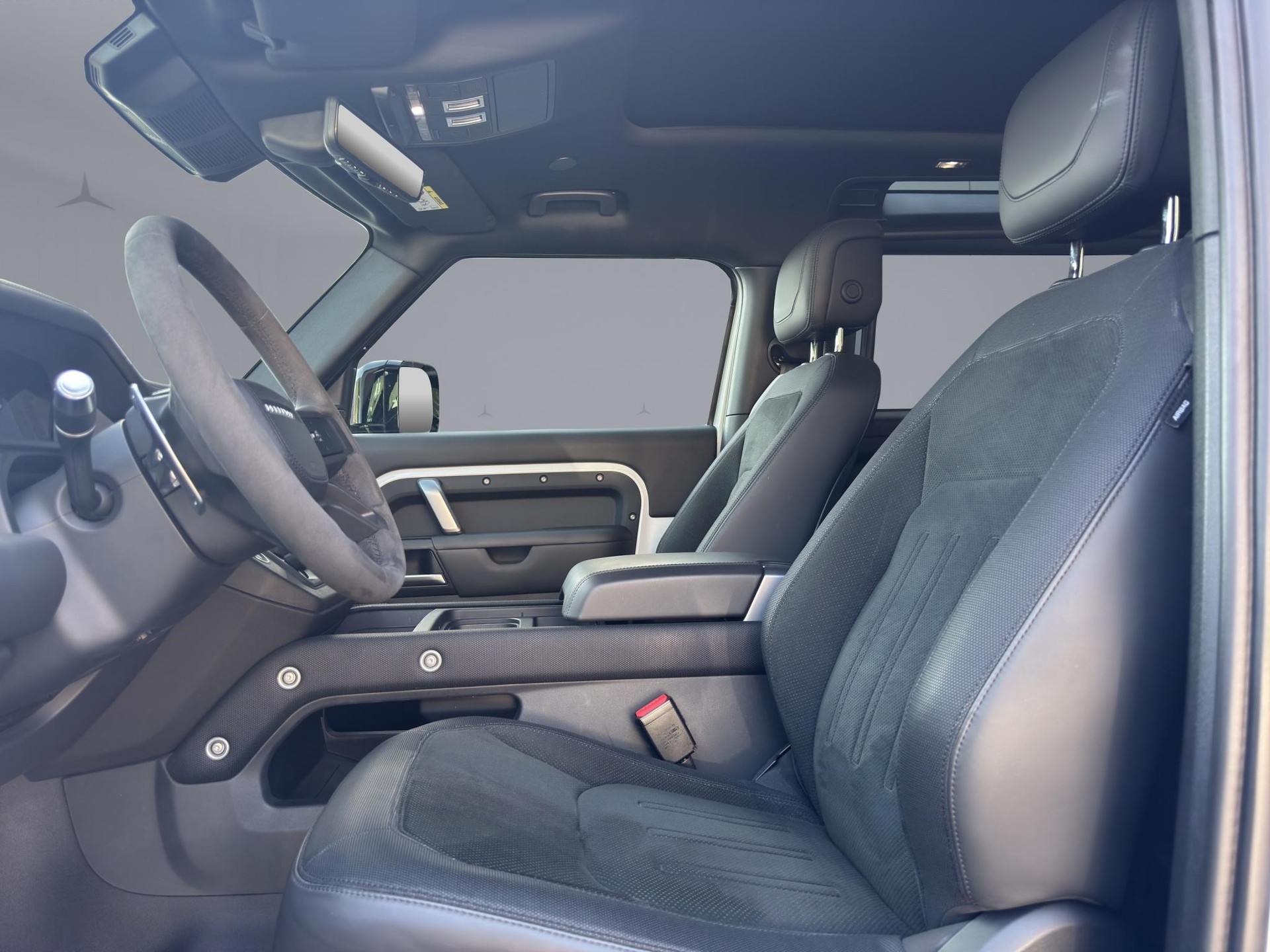 LAND ROVER Defender 90 5.0 V8 SC-image-8