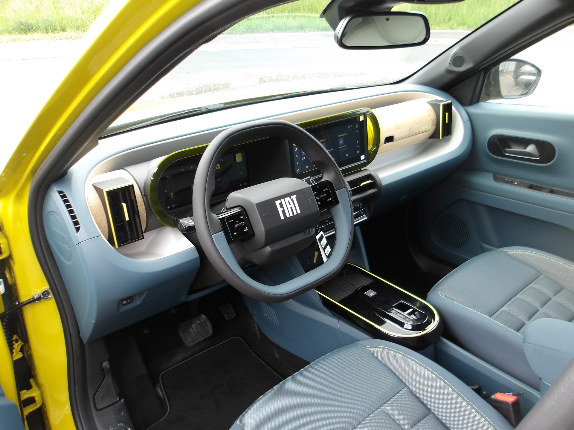 FIAT Grande Panda Elektro La Prima-image-9
