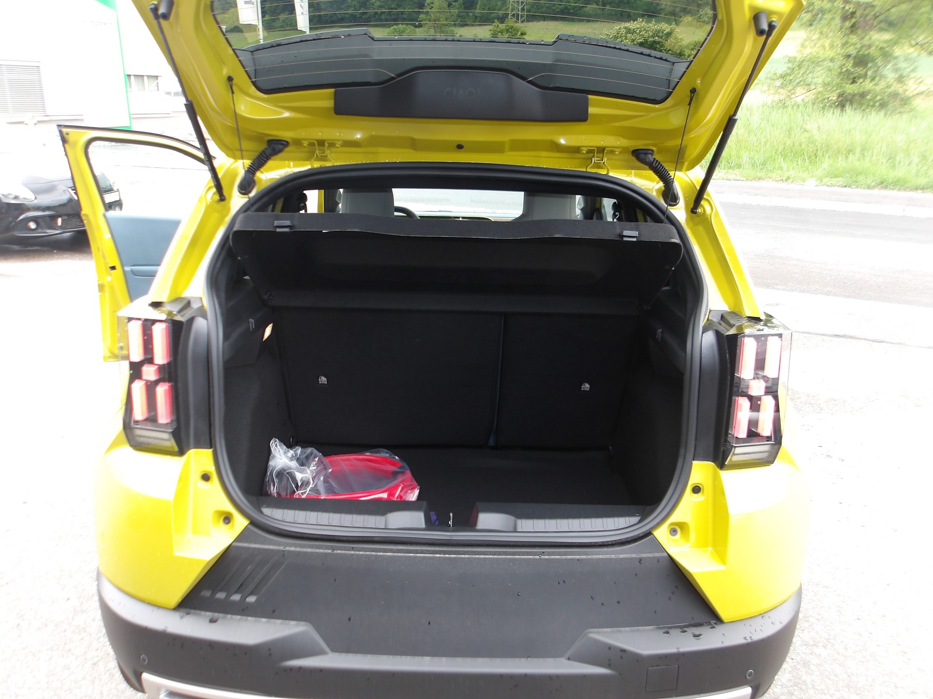 FIAT Grande Panda Elektro La Prima-image-14