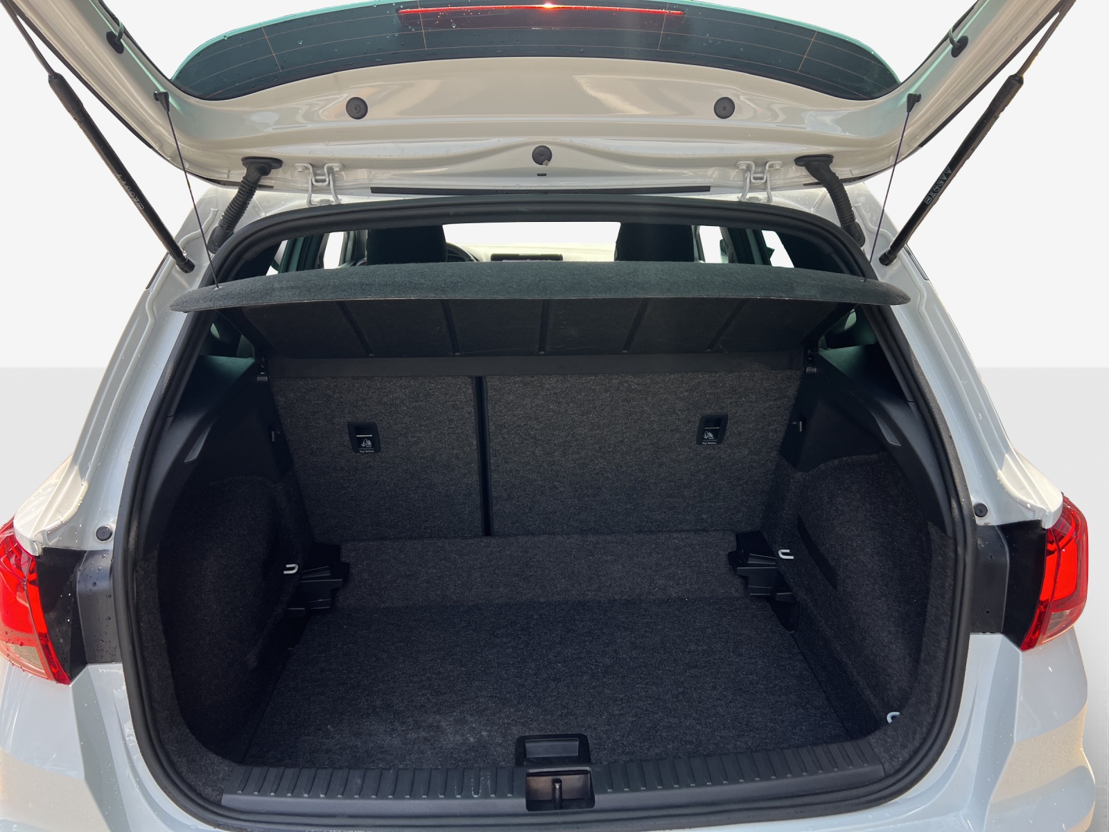 SEAT Arona 1.5 Eco TSI FR DSG-image-12