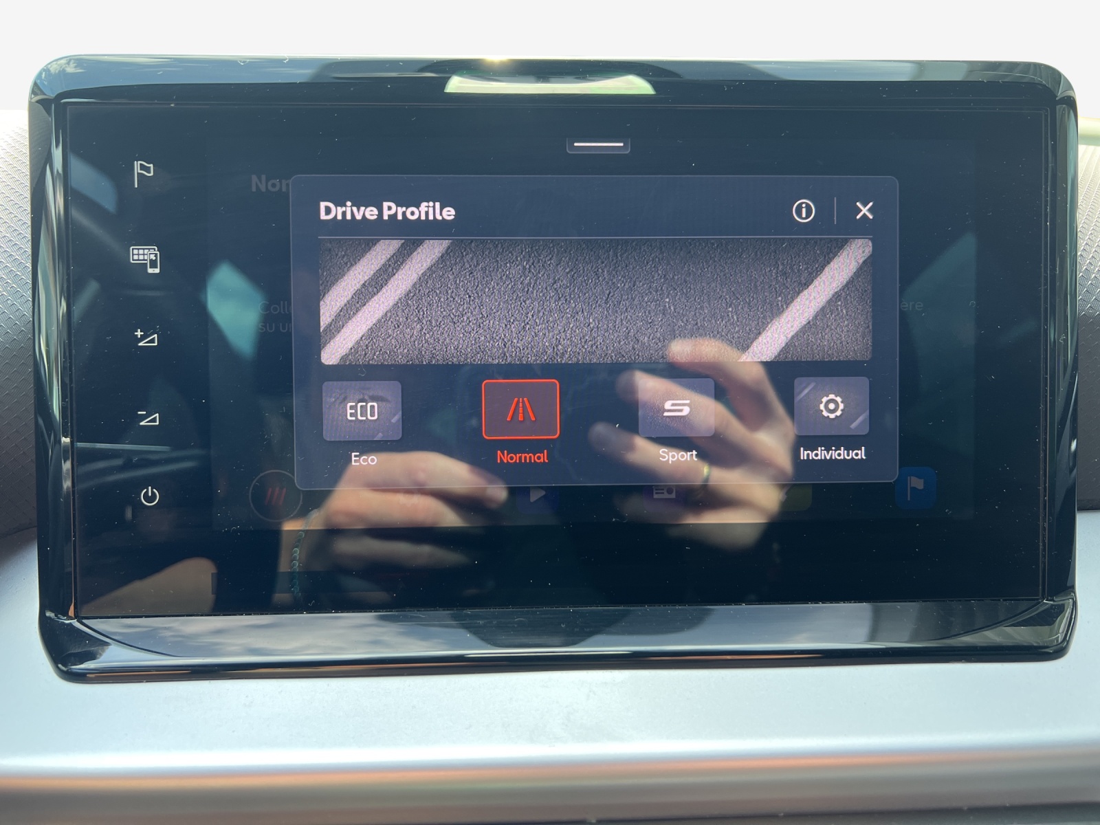 SEAT Arona 1.5 Eco TSI FR DSG-image-15