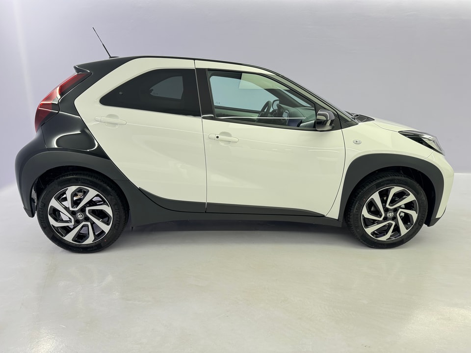 Aygo X 1.0 Trend