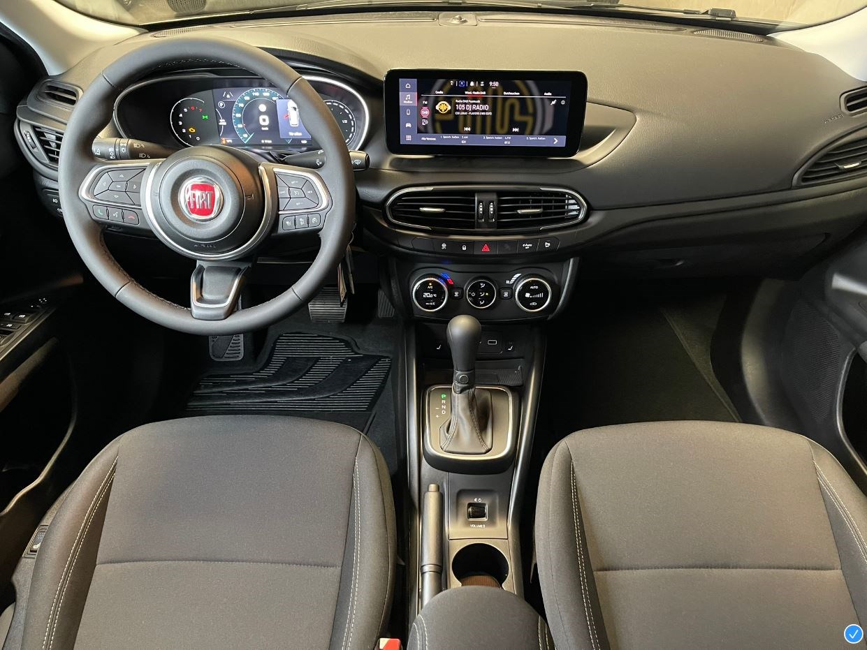 FIAT TIPO SW 1.5 Hybrid 130+20 Swiss Edition-showroom-element-3