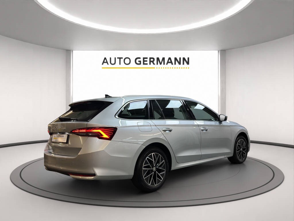 SKODA Octavia Combi 1.5 TSI Selection DSG-showroom-element-2