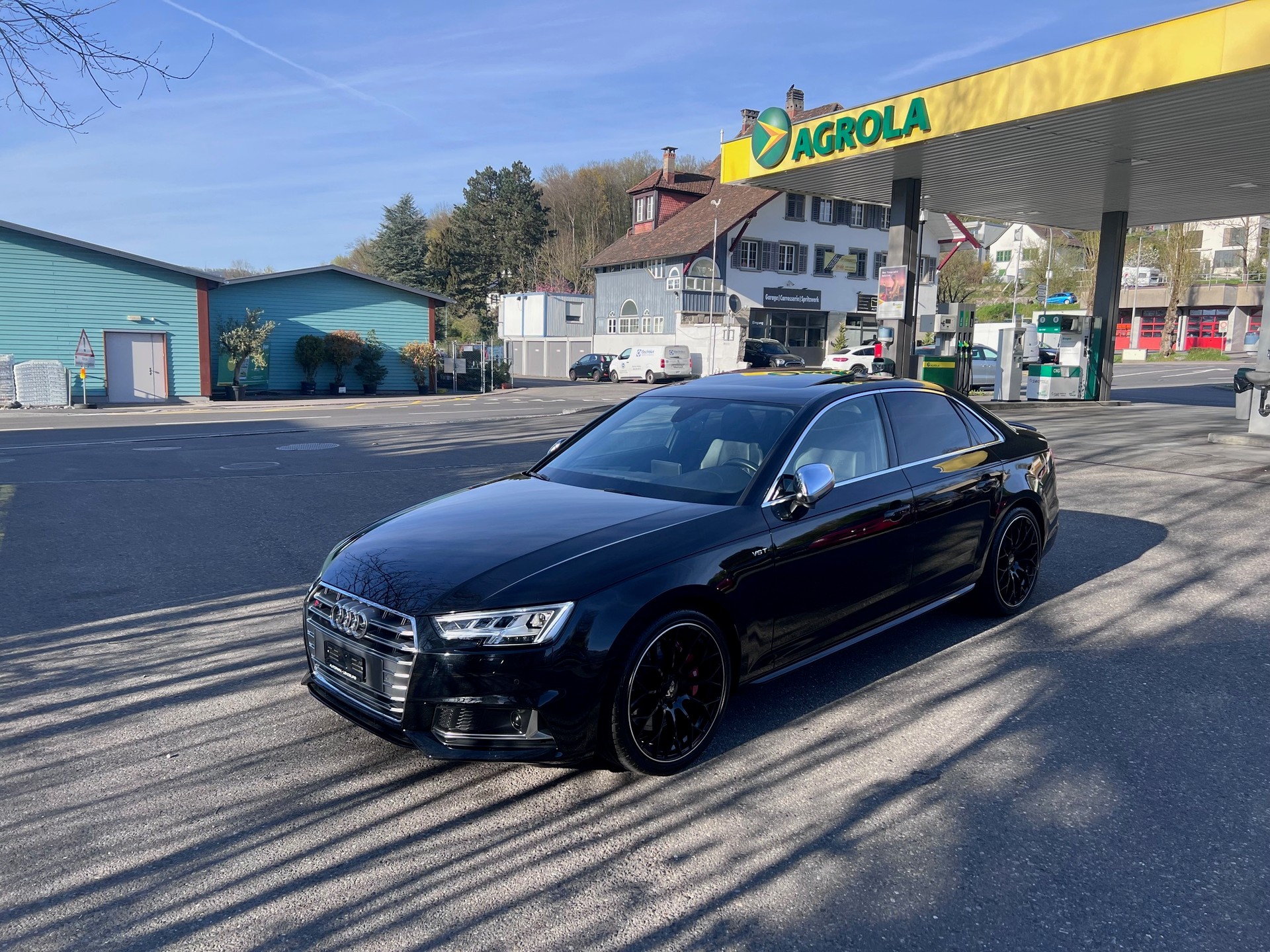 AUDI S4 3.0 TFSI quattro tiptronic