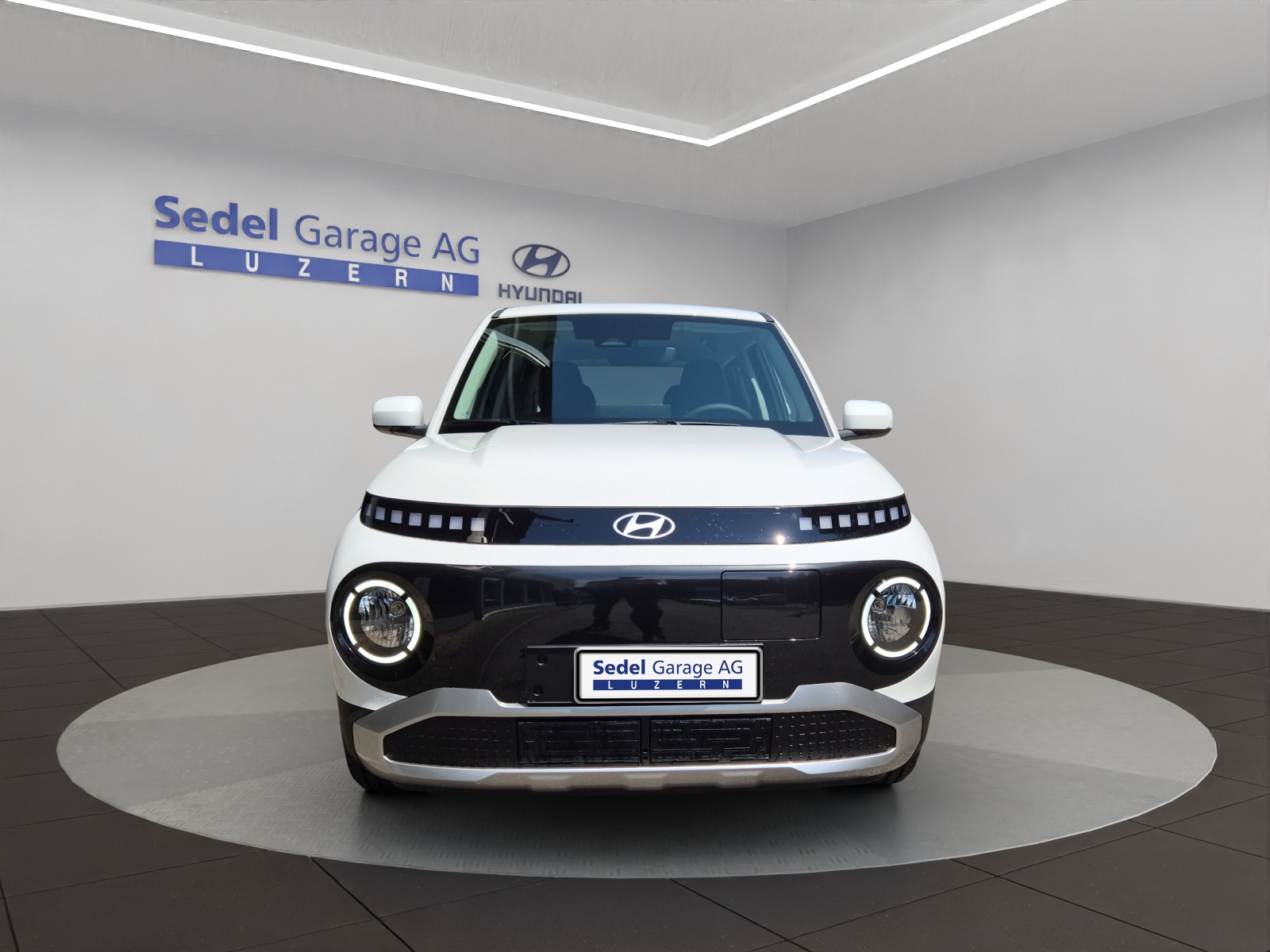 HYUNDAI Inster Electric Origo-showroom-element-1