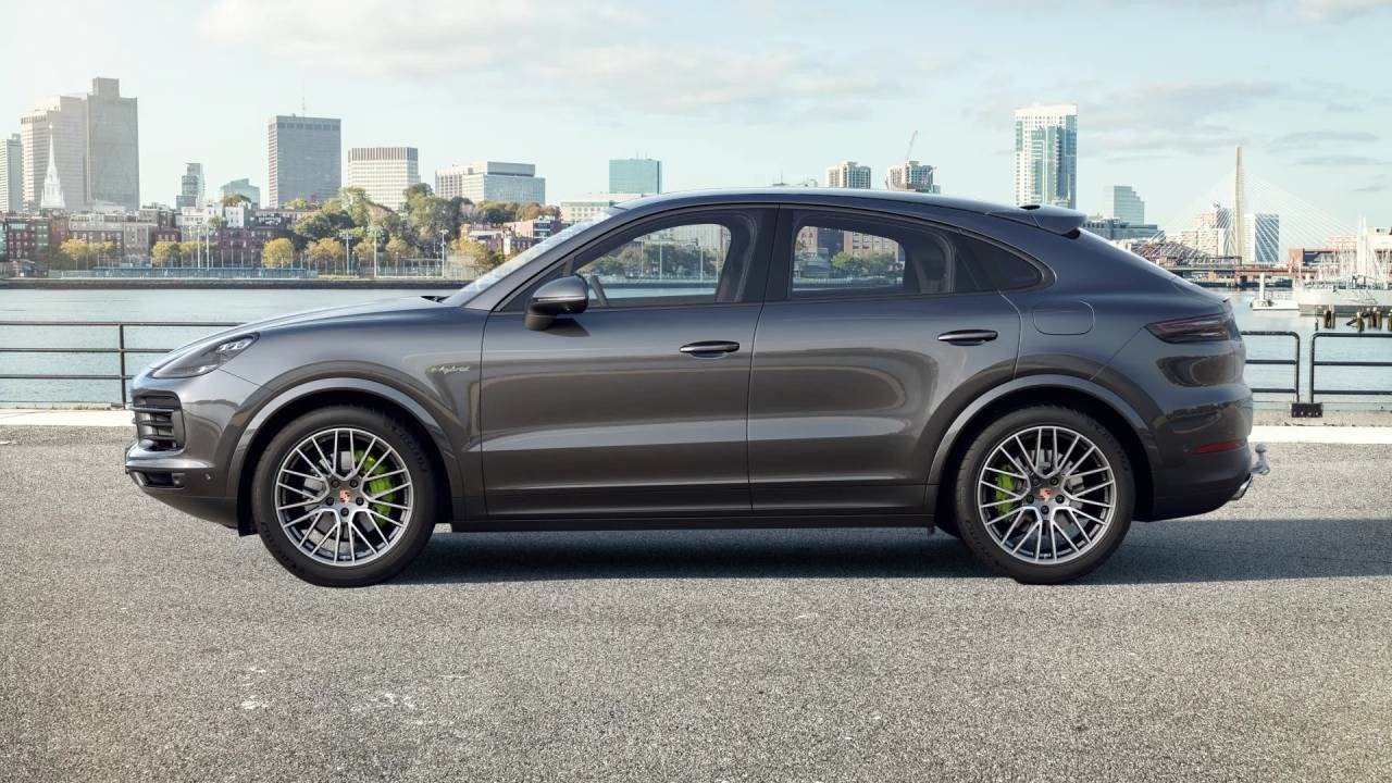 PORSCHE CAYENNE E-HYBRID Coupé-showroom-element-1