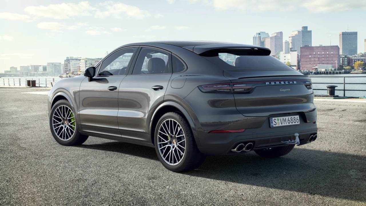 PORSCHE CAYENNE E-HYBRID Coupé-showroom-element-2