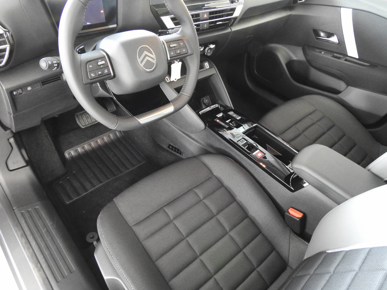 CITROEN C4 1.2 Hybrid You+-image-13