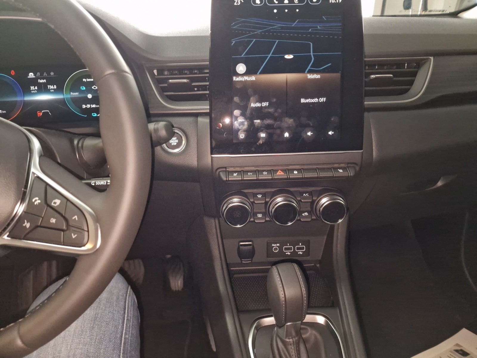 MITSUBISHI ASX 1.6 PHEV Instyle-image-11