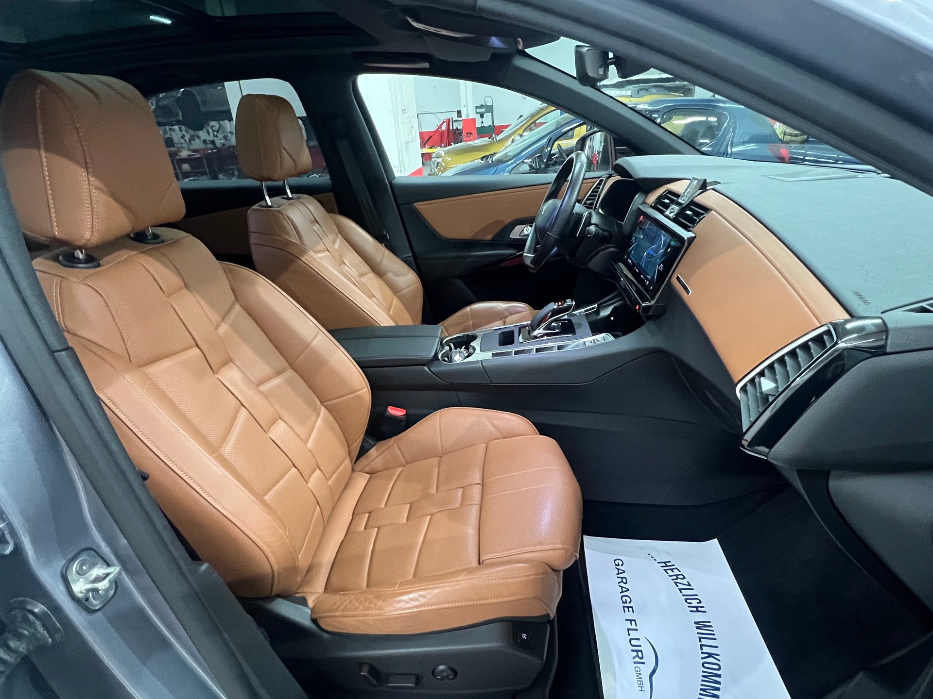 DS AUTOMOBILES DS 7 Crossback E-Tense 4x4-image-10
