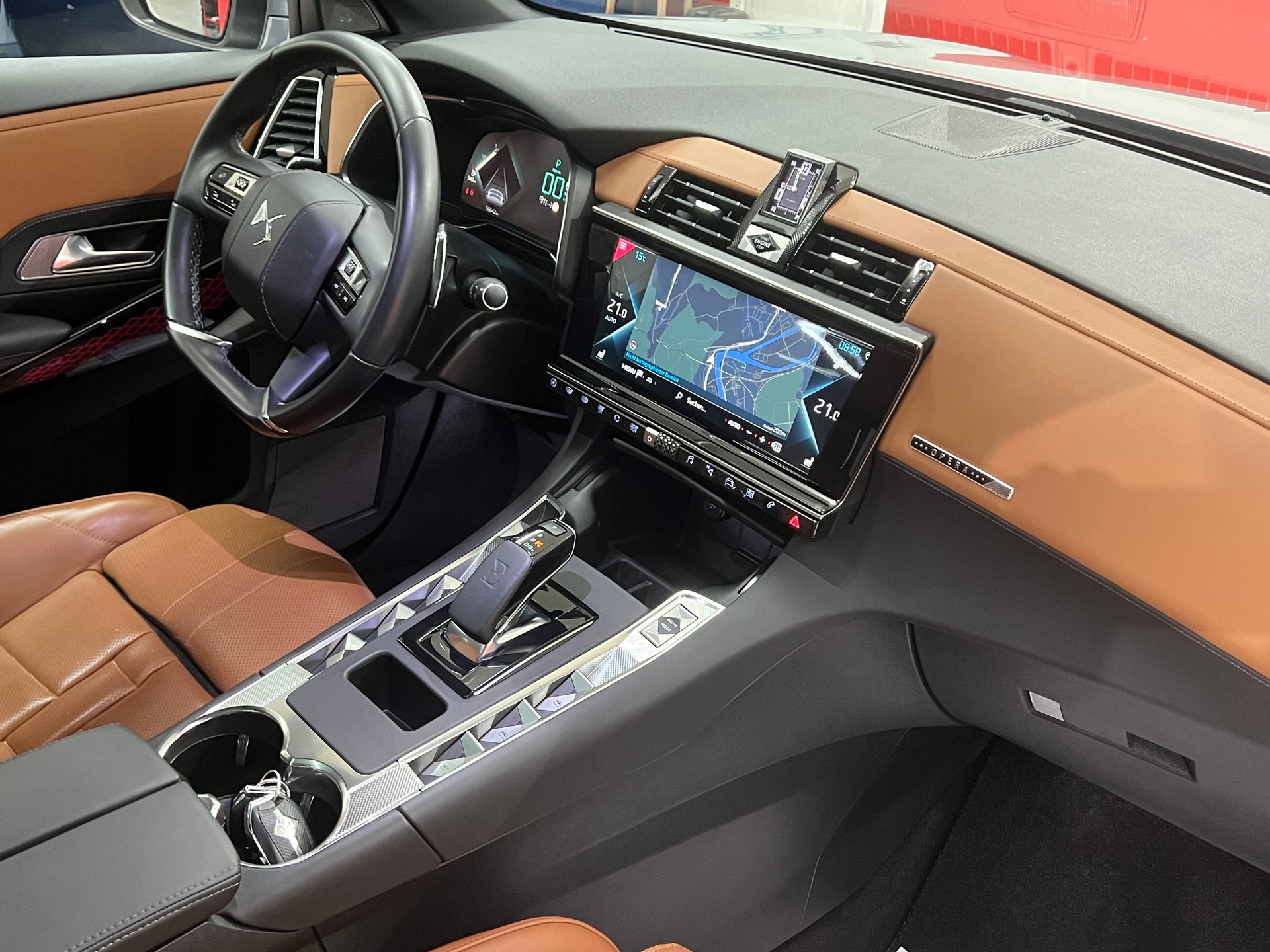 DS AUTOMOBILES DS 7 Crossback E-Tense 4x4-image-11