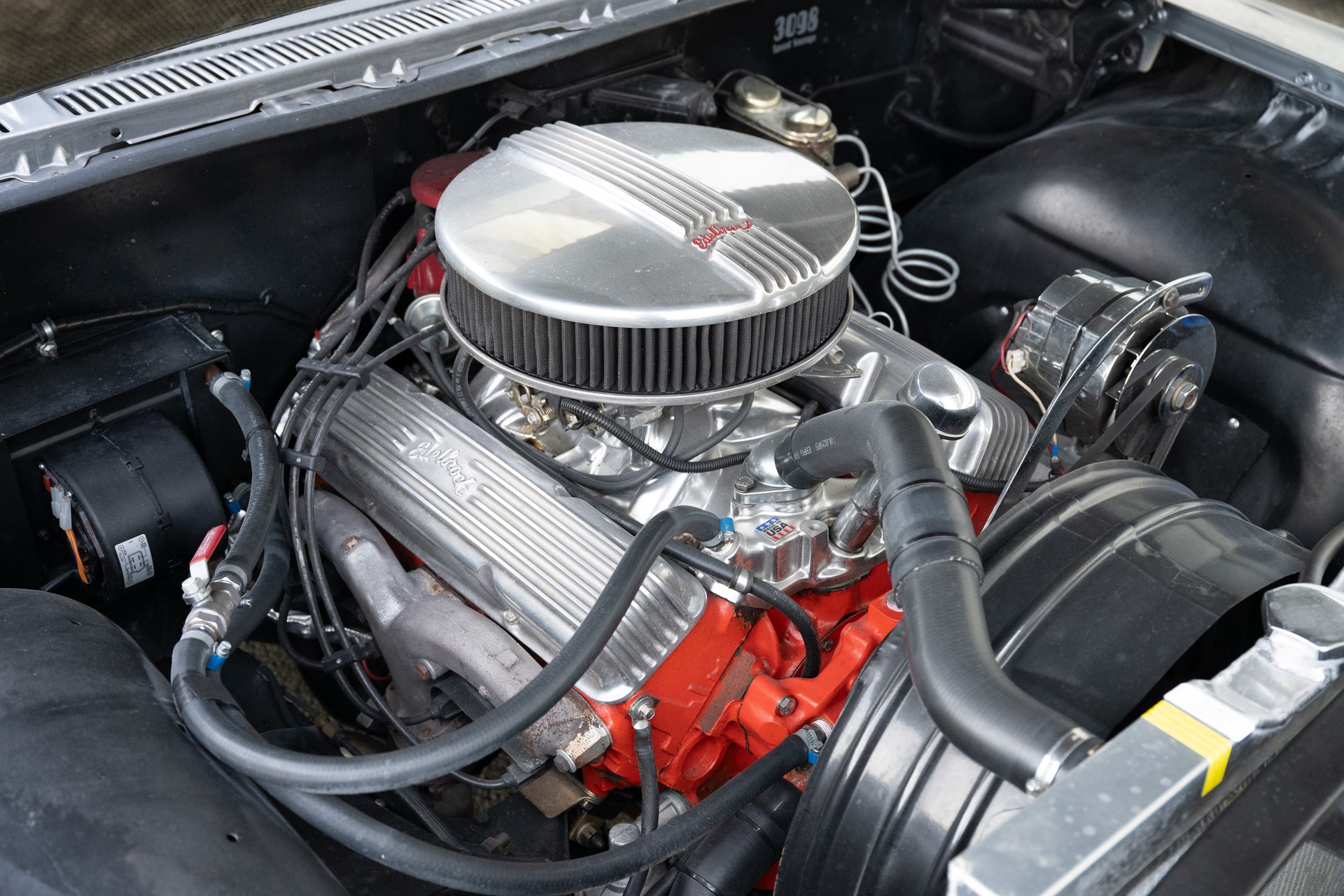 CHEVROLET Biscayne-image-5