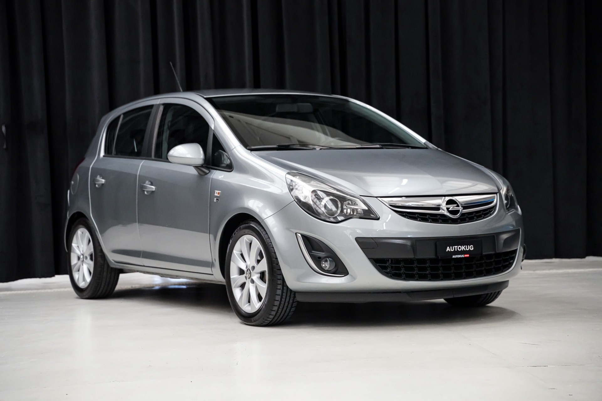 OPEL Corsa 1.4 TP Sport Automatic-showroom-element-2
