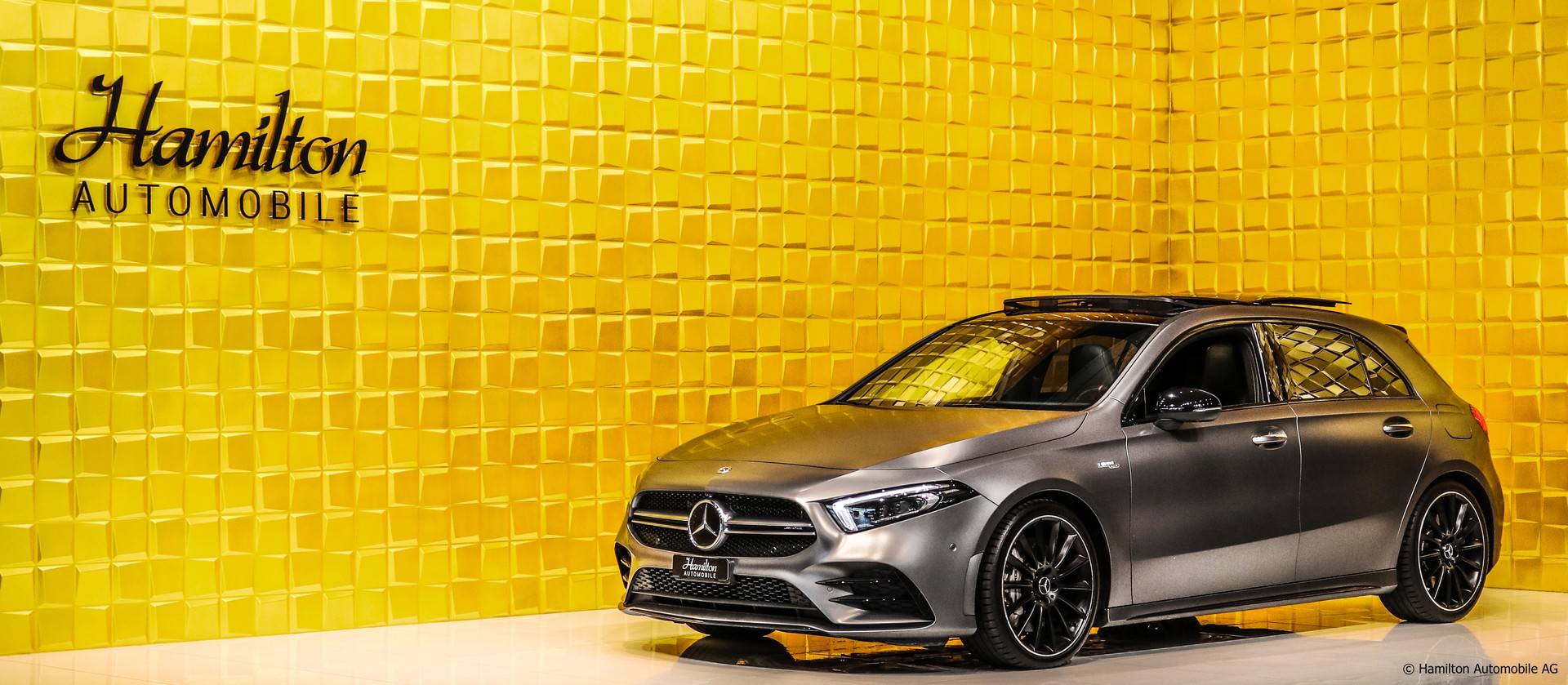MERCEDES-BENZ A 35 AMG 4Matic Speedshift-showroom-element-1