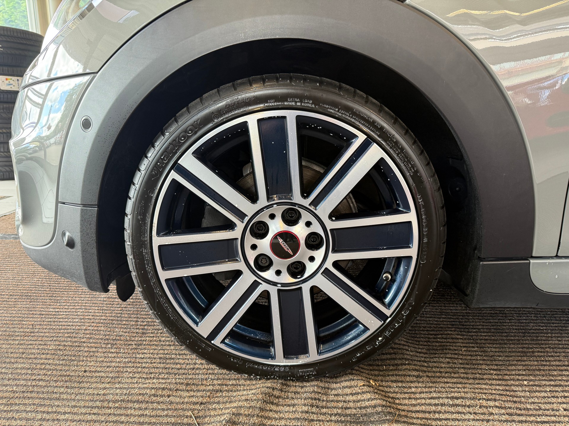 MINI Cooper SD Steptronic | CH Fahrzeug | Leder Braun | John Cooper Works | Panorama | Head Up |-showroom-element-2