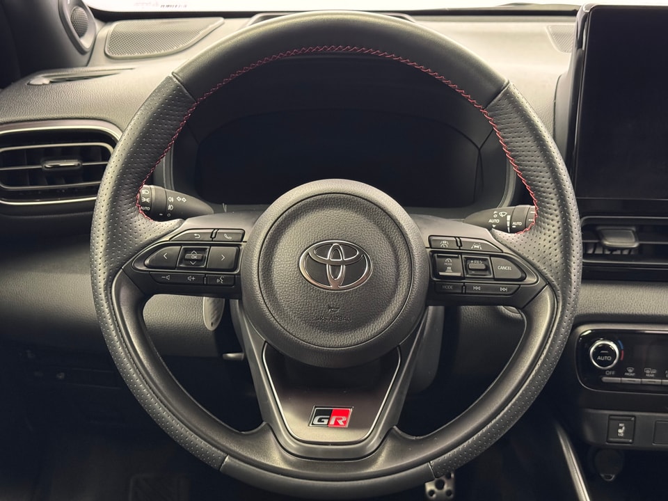 Yaris Hybrid 1.5 GR Sport