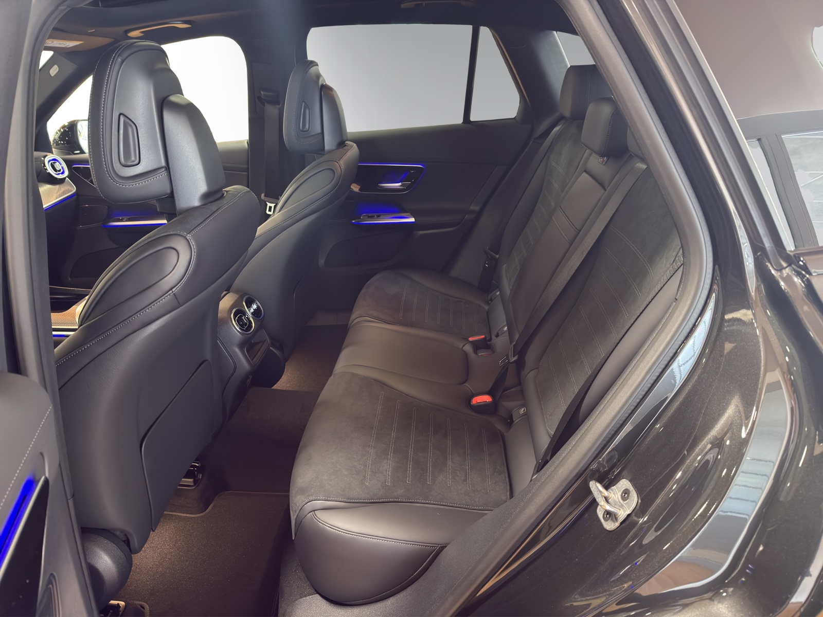 Image MERCEDES-BENZ GLC-200 GLC 200 4Matic 9G-Tronic