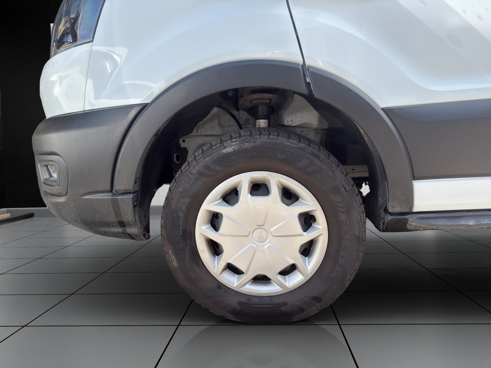 Image FORD E-TRANSIT E-Transit Van 350 L2 Trend RWD 68kWh