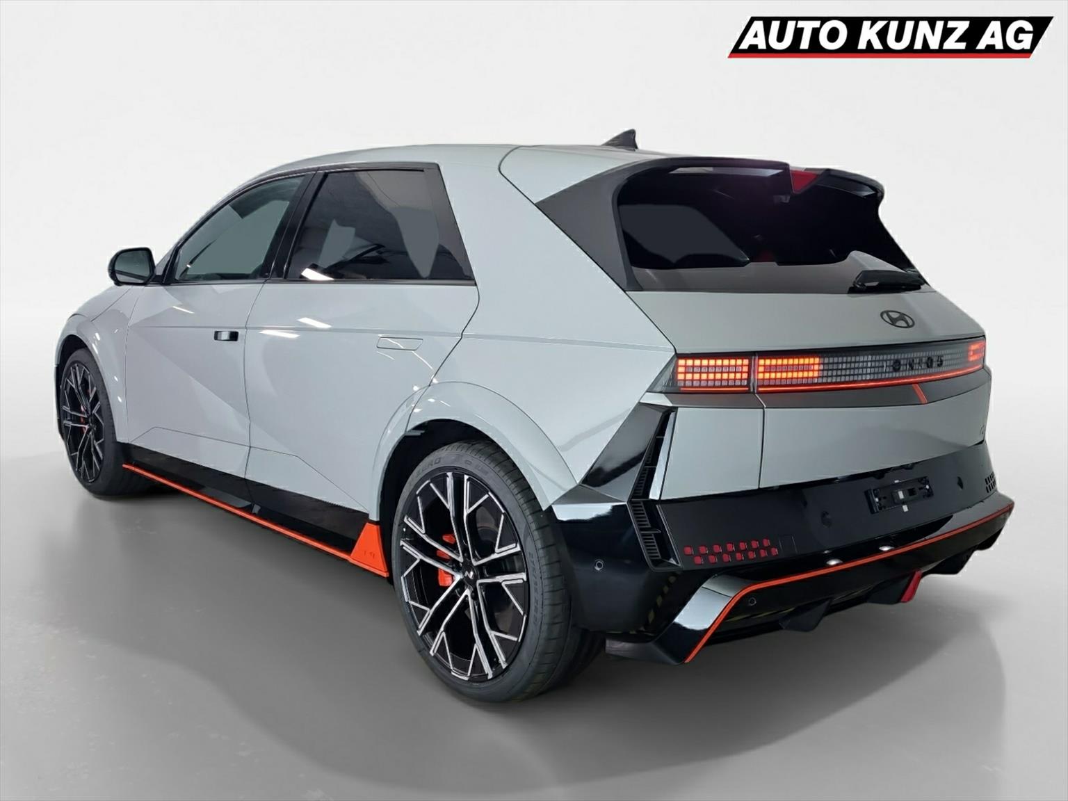HYUNDAI IONIQ 5 N 84kWh 4WD-showroom-element-1