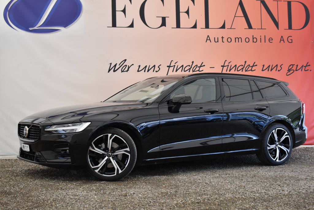 VOLVO V60 2.0 B4 Plus Dark