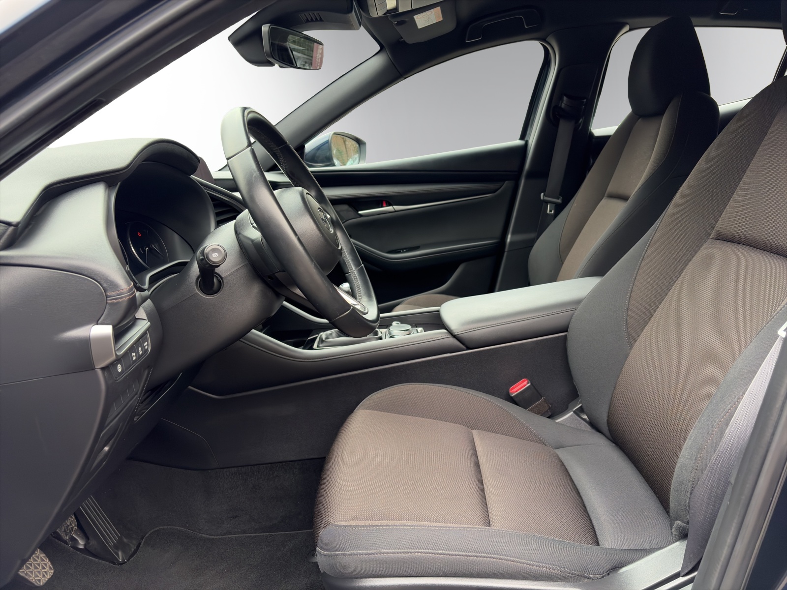 Image MAZDA 3 3 HB G MHD 122 Ambition