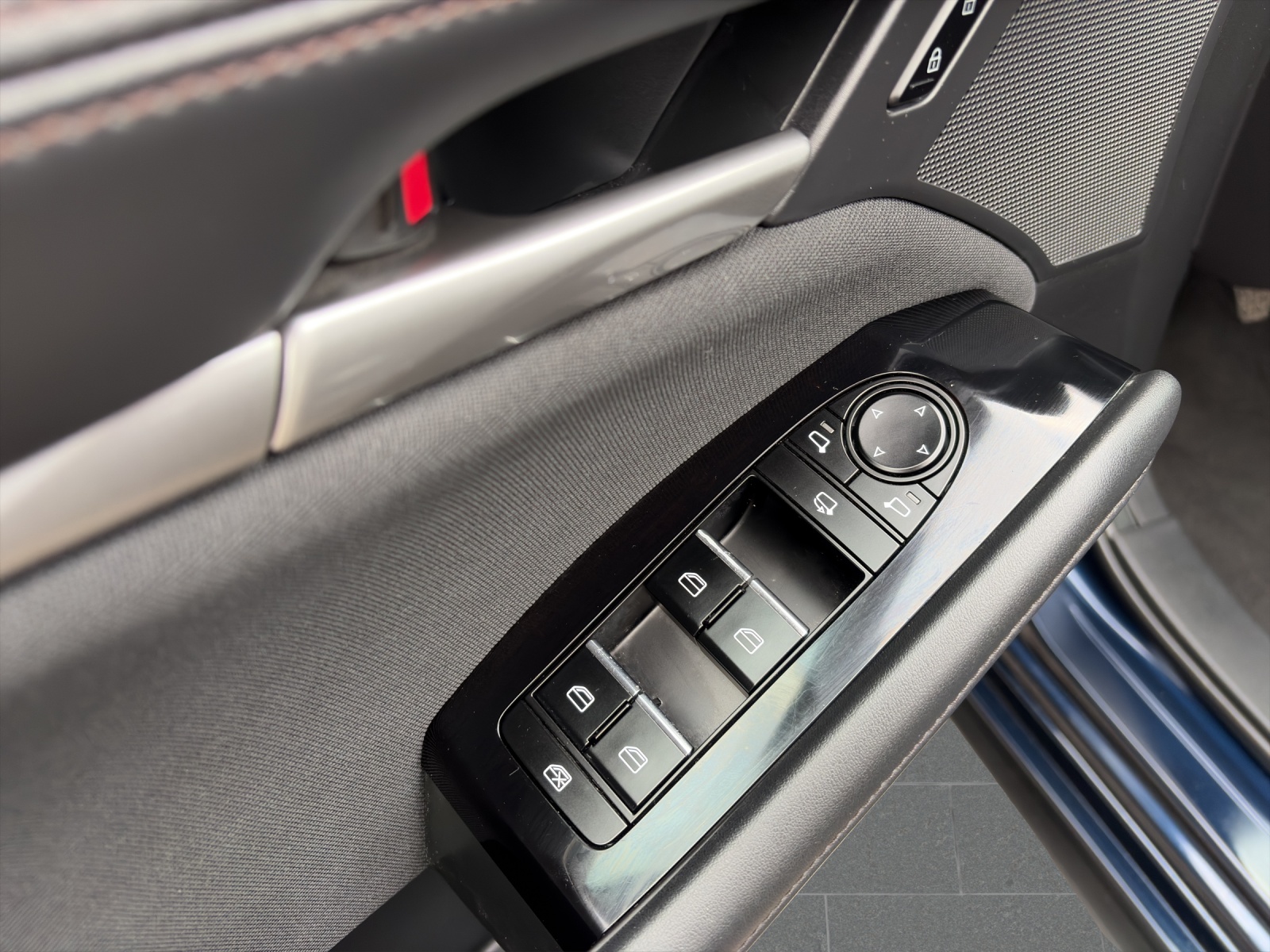 Image MAZDA 3 3 HB G MHD 122 Ambition