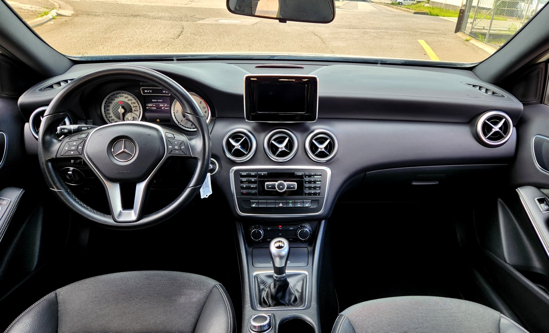 MERCEDES-BENZ A 180 CDI-image-7