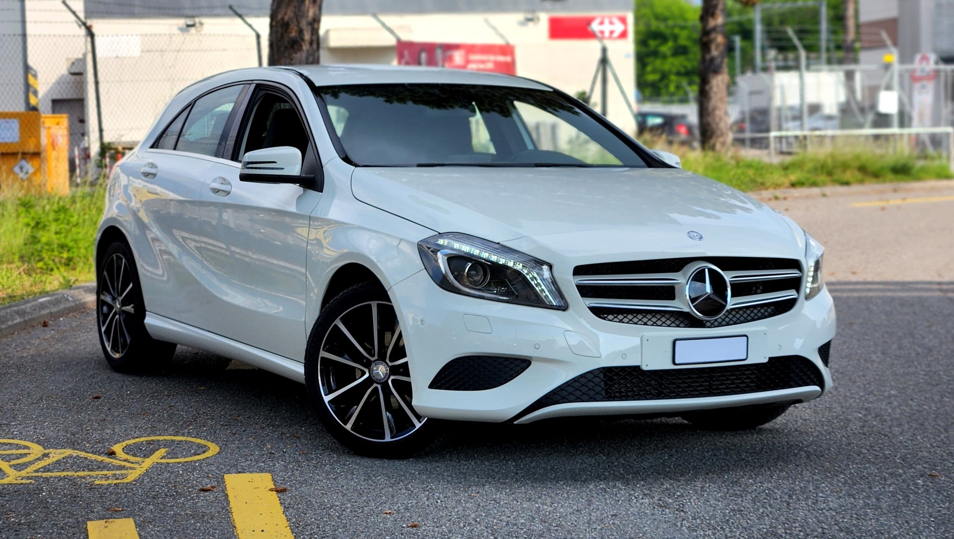 MERCEDES-BENZ A 180 CDI