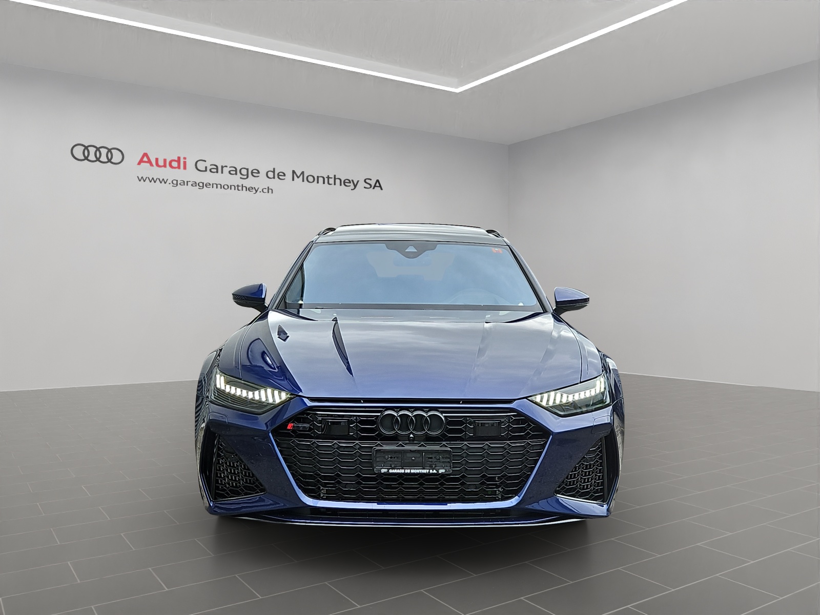 AUDI RS6 Avant 4.0 TFSI V8 quattro-showroom-element-1