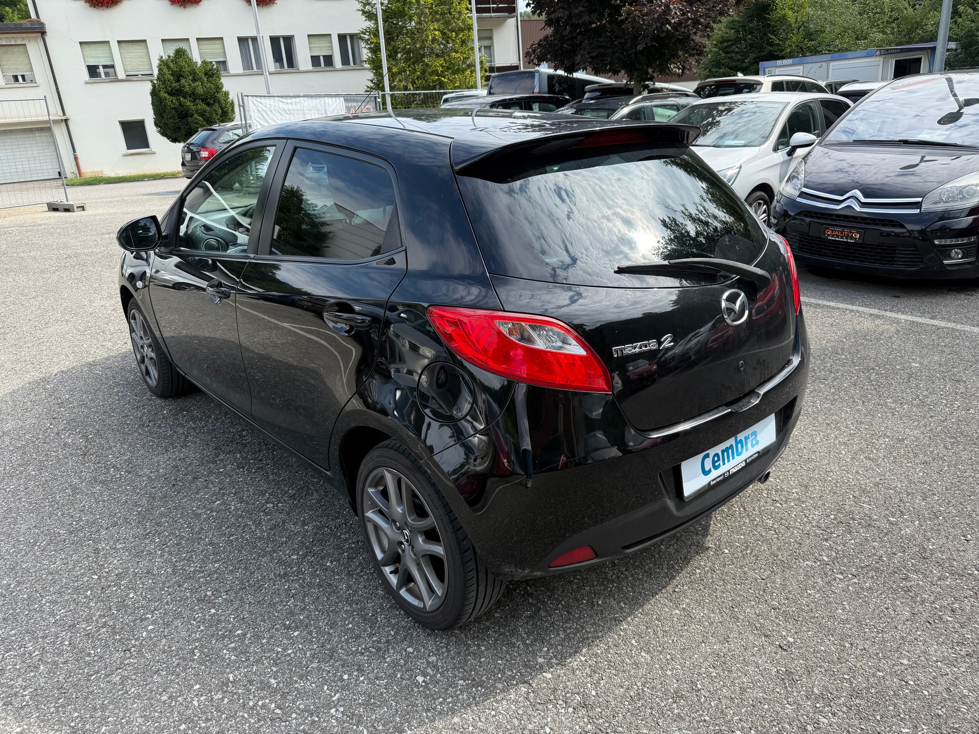 MAZDA 2 1.3i 16V Exclusive-showroom-element-3