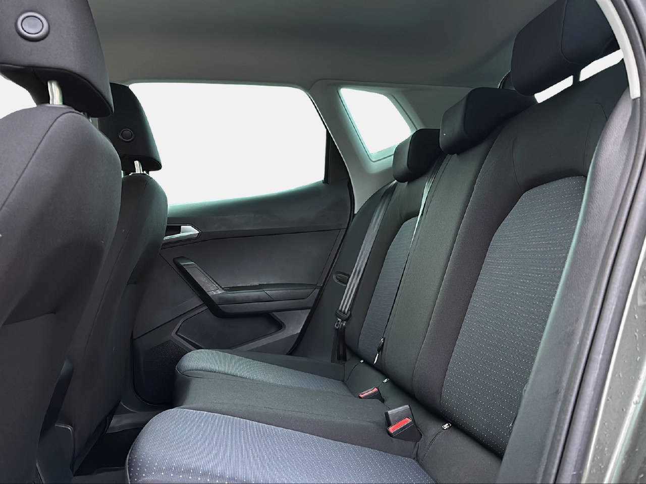 SEAT Arona 1.0 TSI 110 Move DSG-image-12