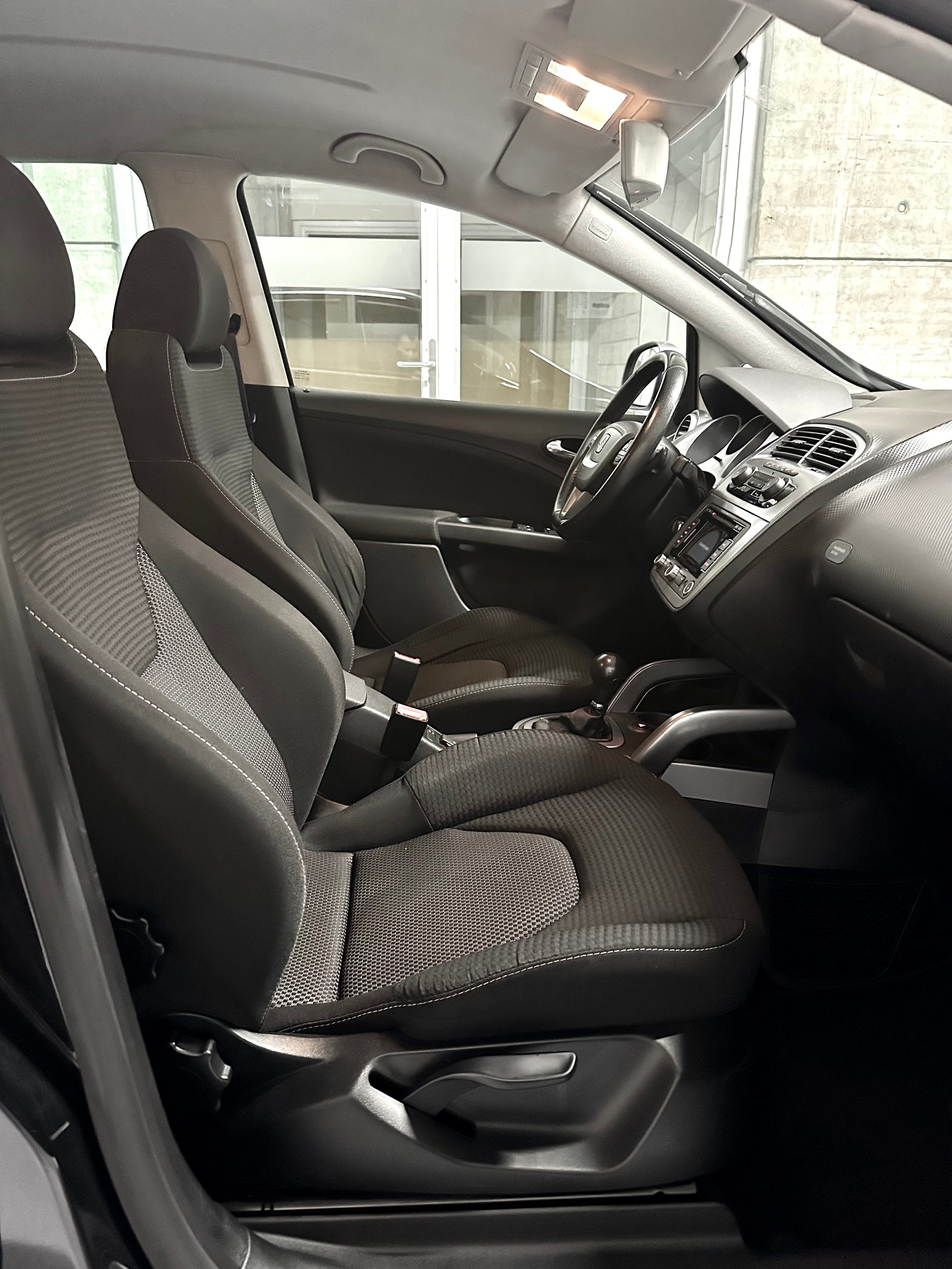 SEAT Altea XL 2.0 TDI Style DSG-image-13