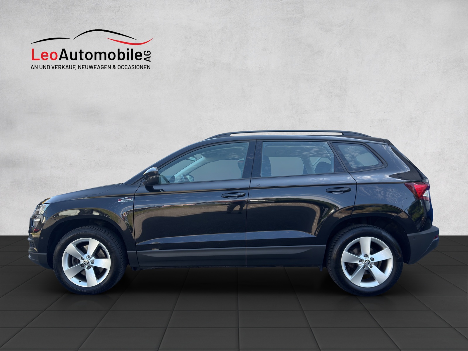 SKODA Karoq 2.0 TDI CR Ambition 4x4 DSG-showroom-element-1