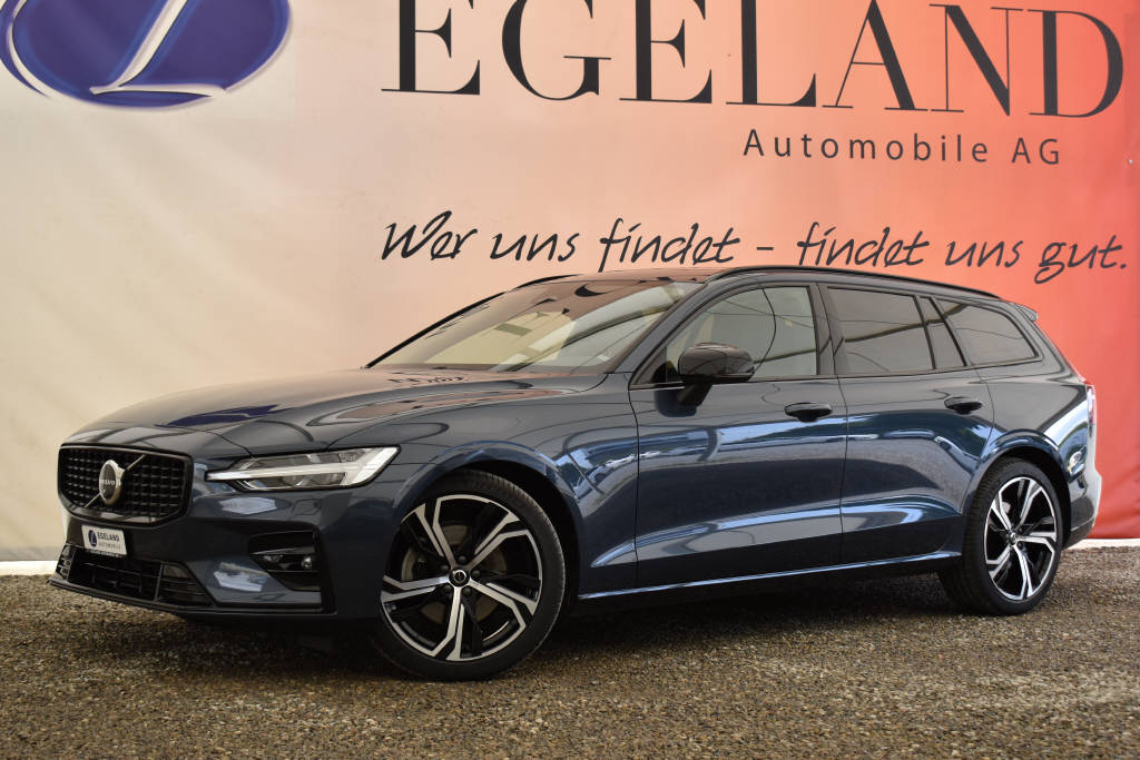 VOLVO V60 2.0 B4 Plus Dark