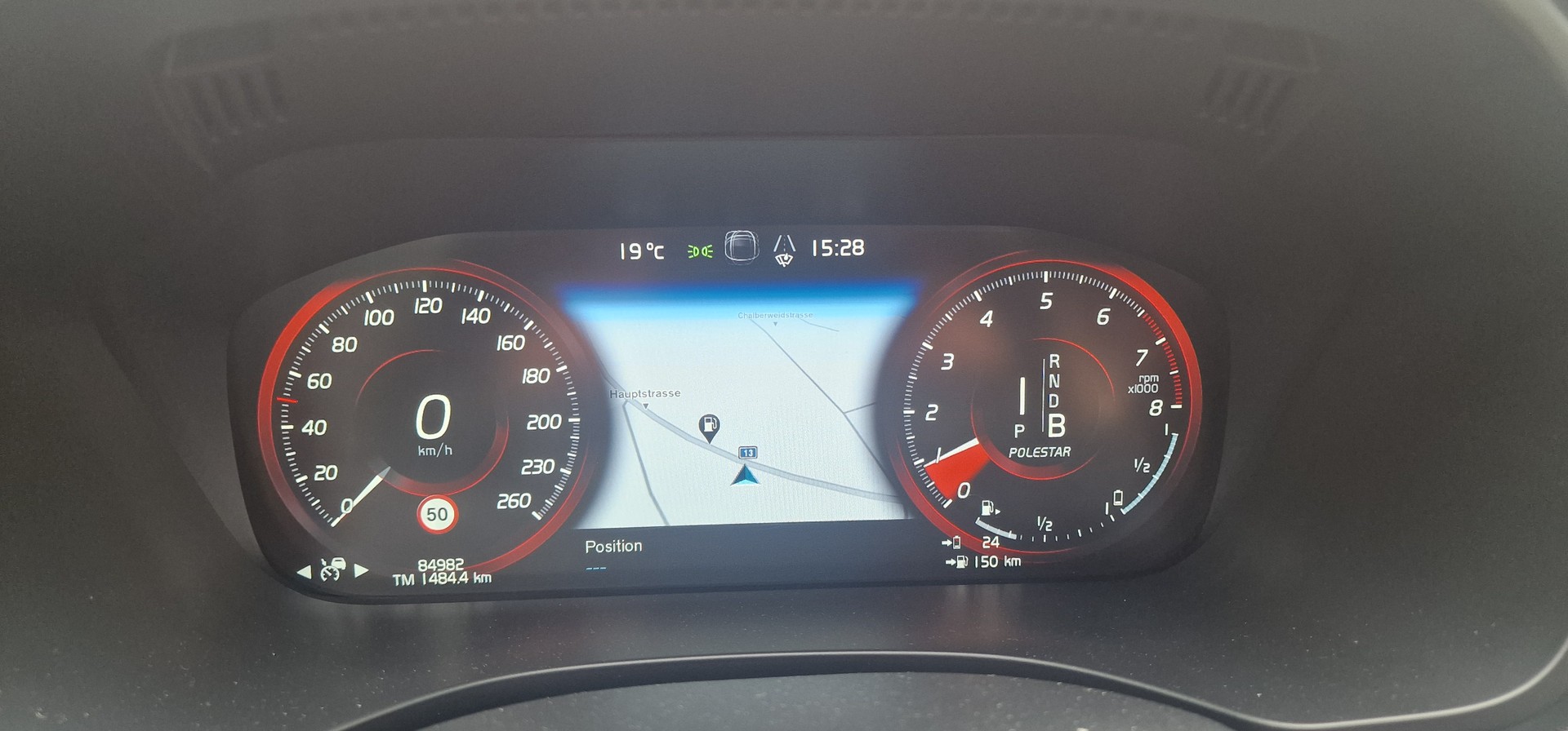 VOLVO XC60 T8 eAWD R-Design Geartronic-image-9