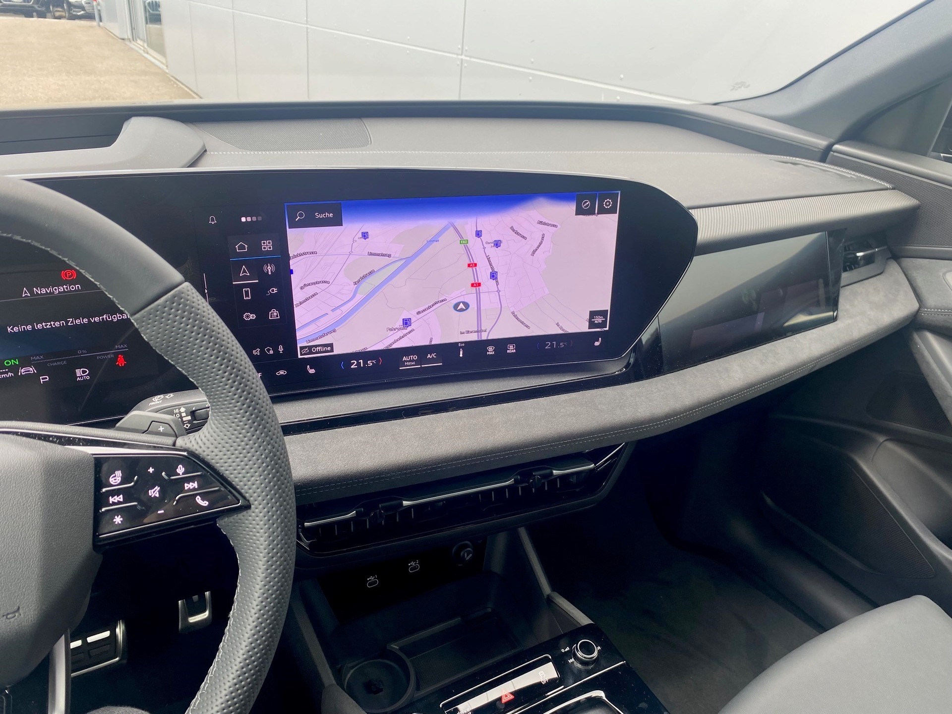 AUDI Q6 e-tron quattro-image-10