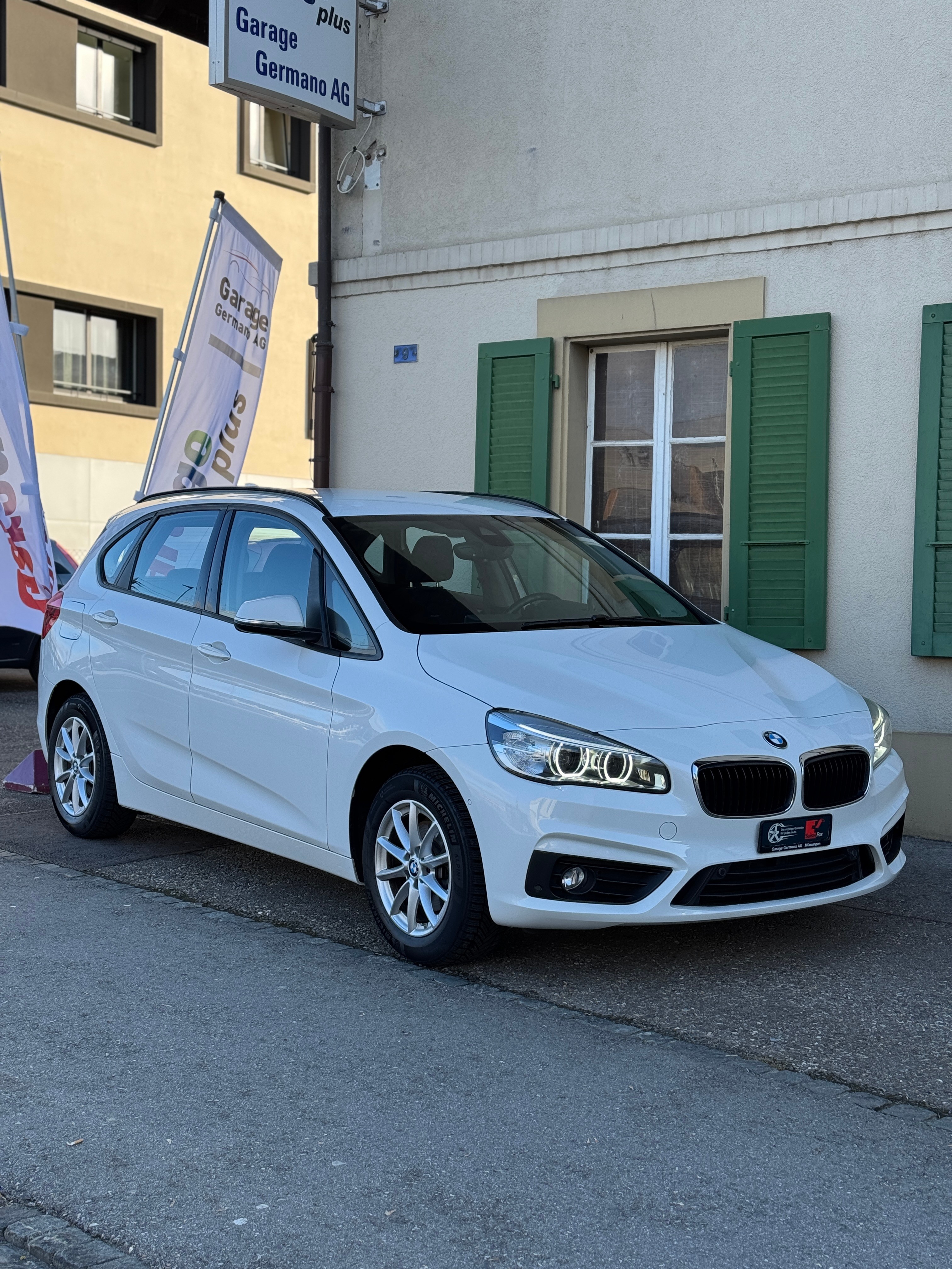 BMW 218d xDrive Active Tourer (Kompaktvan / Minivan) BMW BMW 218d xDrive Active Tourer (Kompaktvan / Minivan)