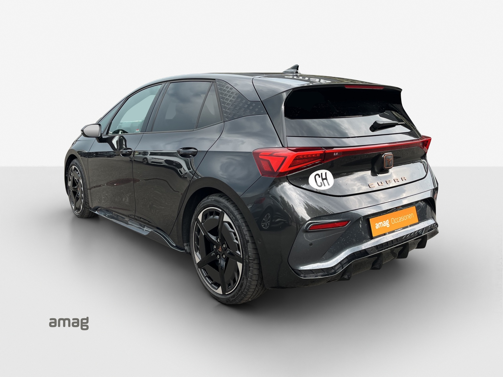 CUPRA Born 79 kWh e-Boost-showroom-element-2