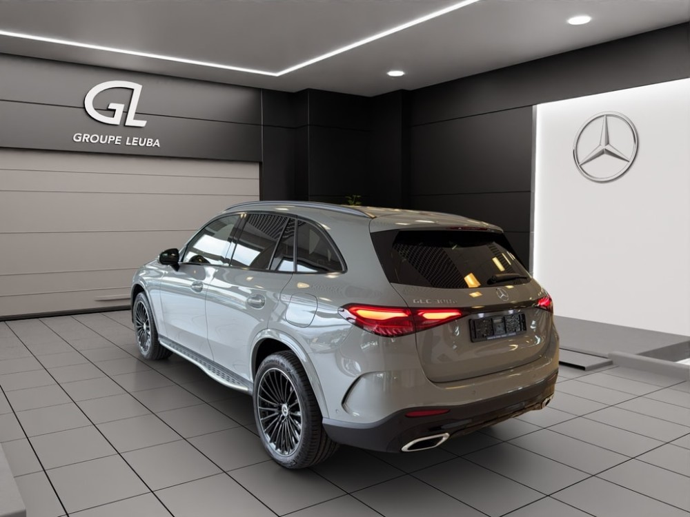 Image MERCEDES-BENZ GLC-400 GLC 300 e 4Matic EQ Star 9G-Tronic